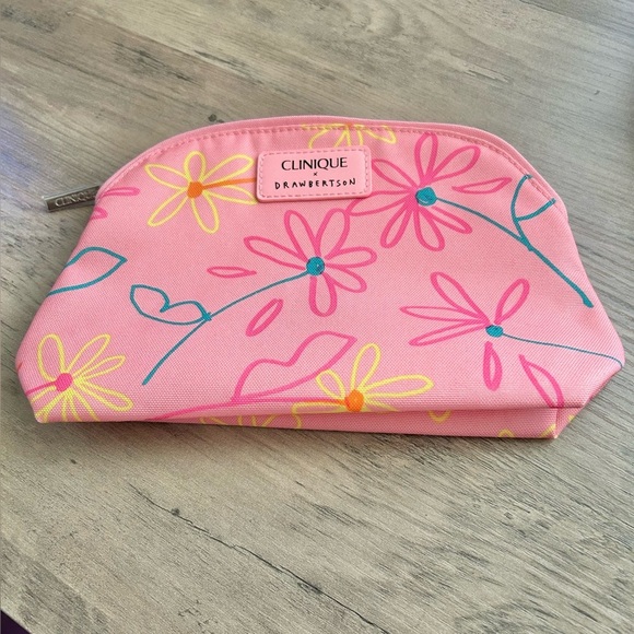 Clinique Drawbertson Makeup Bag-New! - Picture 1 of 4